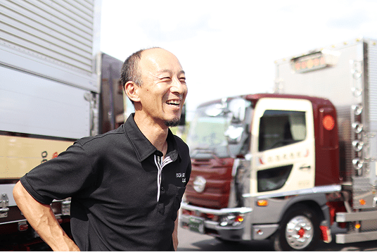 代表取締役の岡田浩明さん